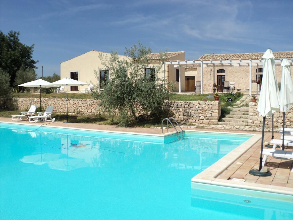 Agriturismo Gaia Villa Noto Habitación foto
